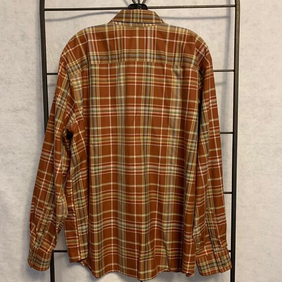 Eddie Bauer Plaid Button Down Size XL - Picture 4 of 12